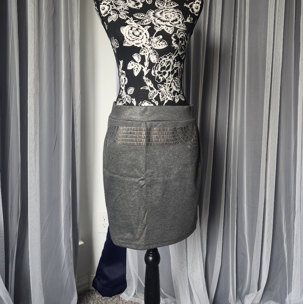 Gray skirt